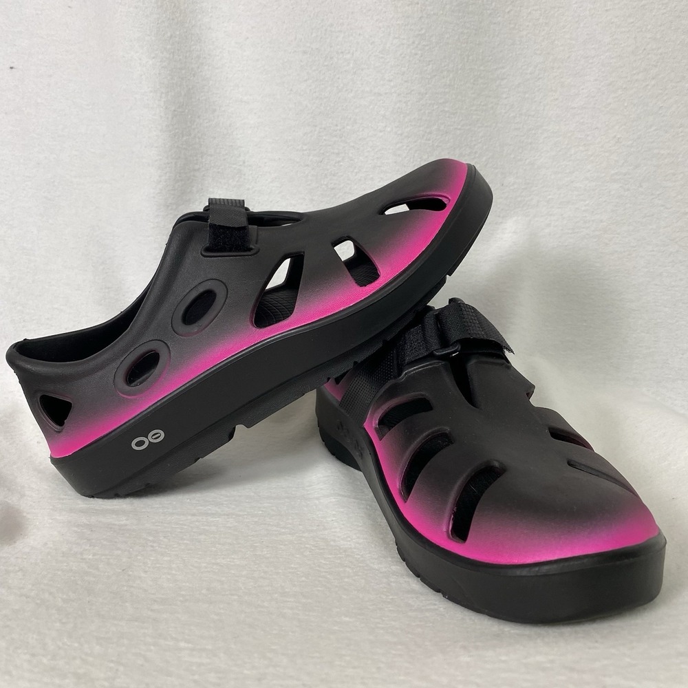 OOFOS OOcandoo Womens 10 Black Pink Sport Sandals Recovery Arch Support Comfort